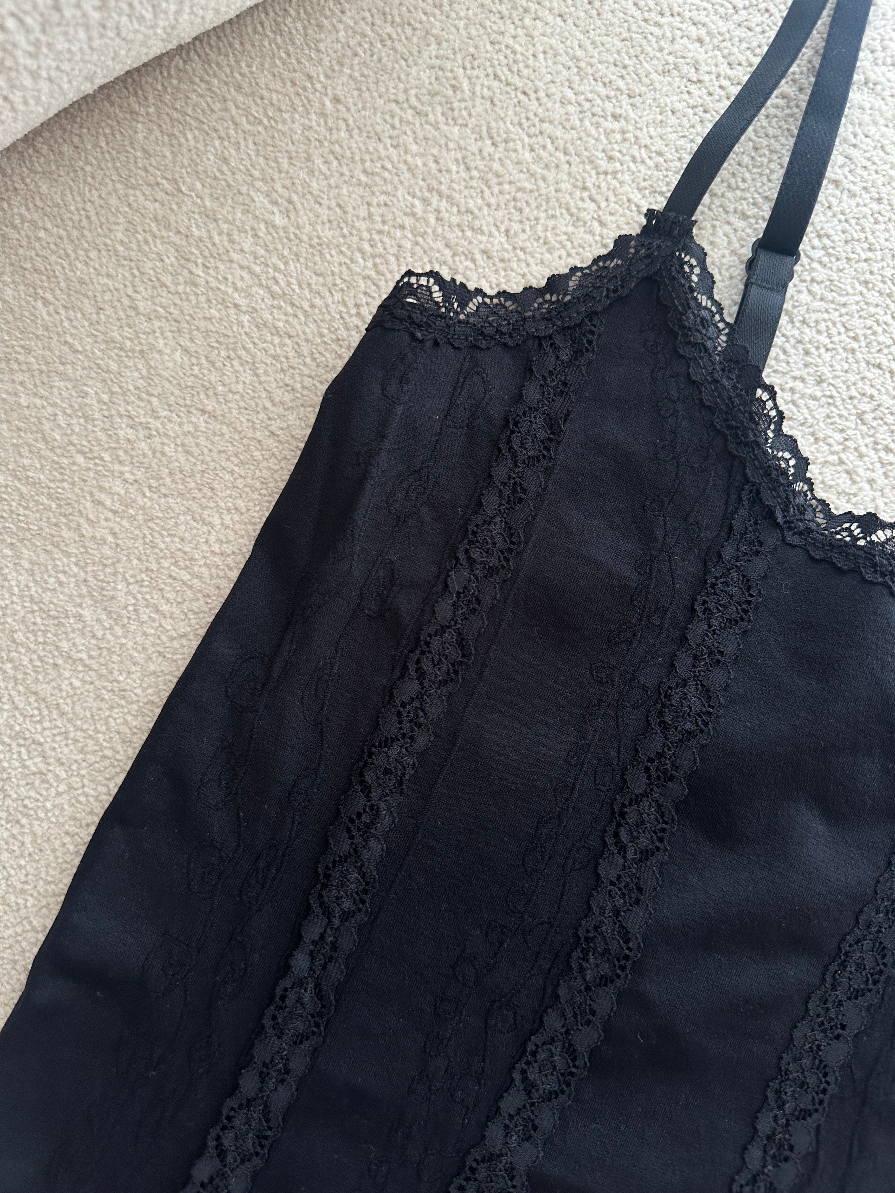 BODY ANW 4686