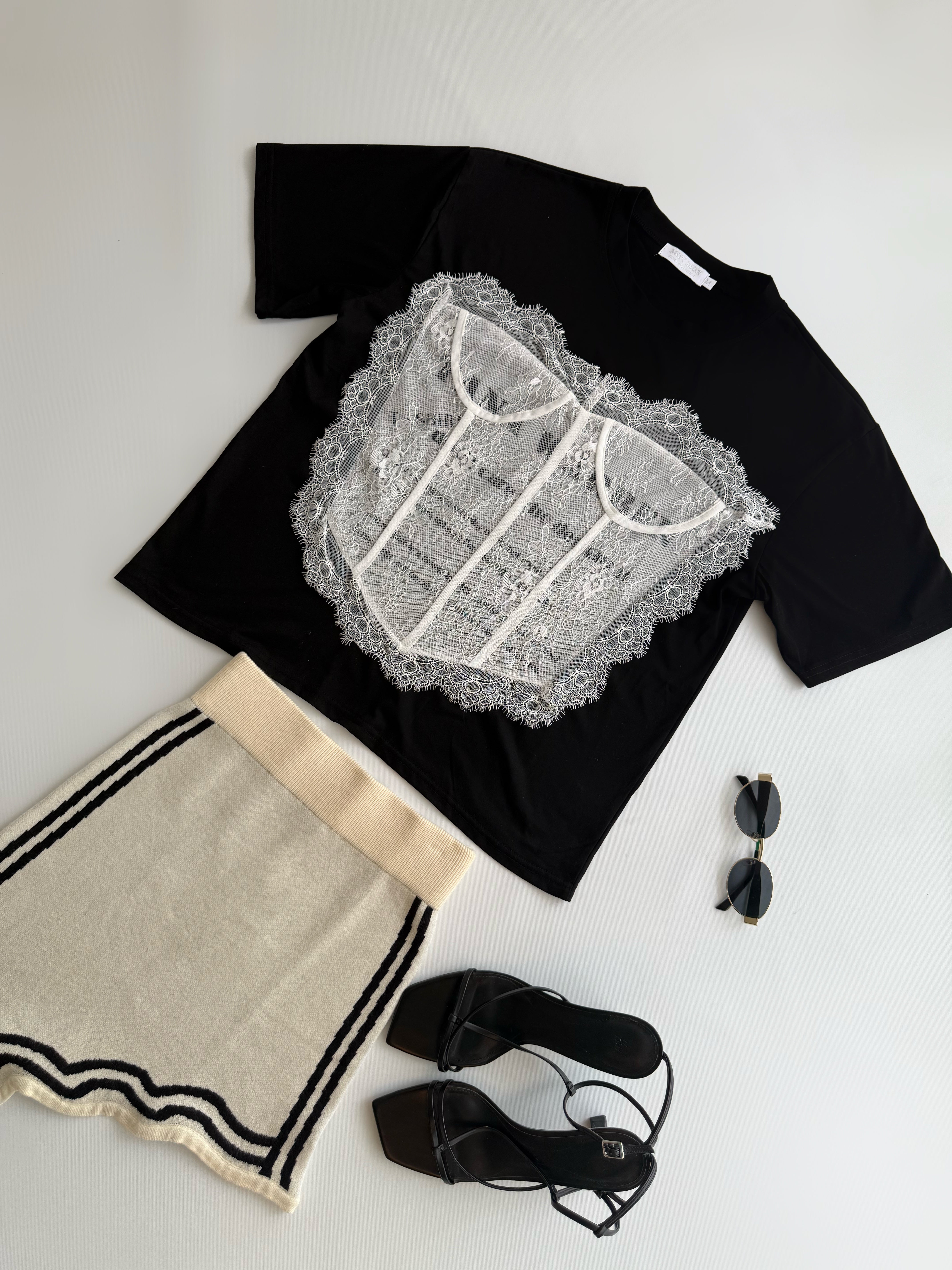 FALDA 1074