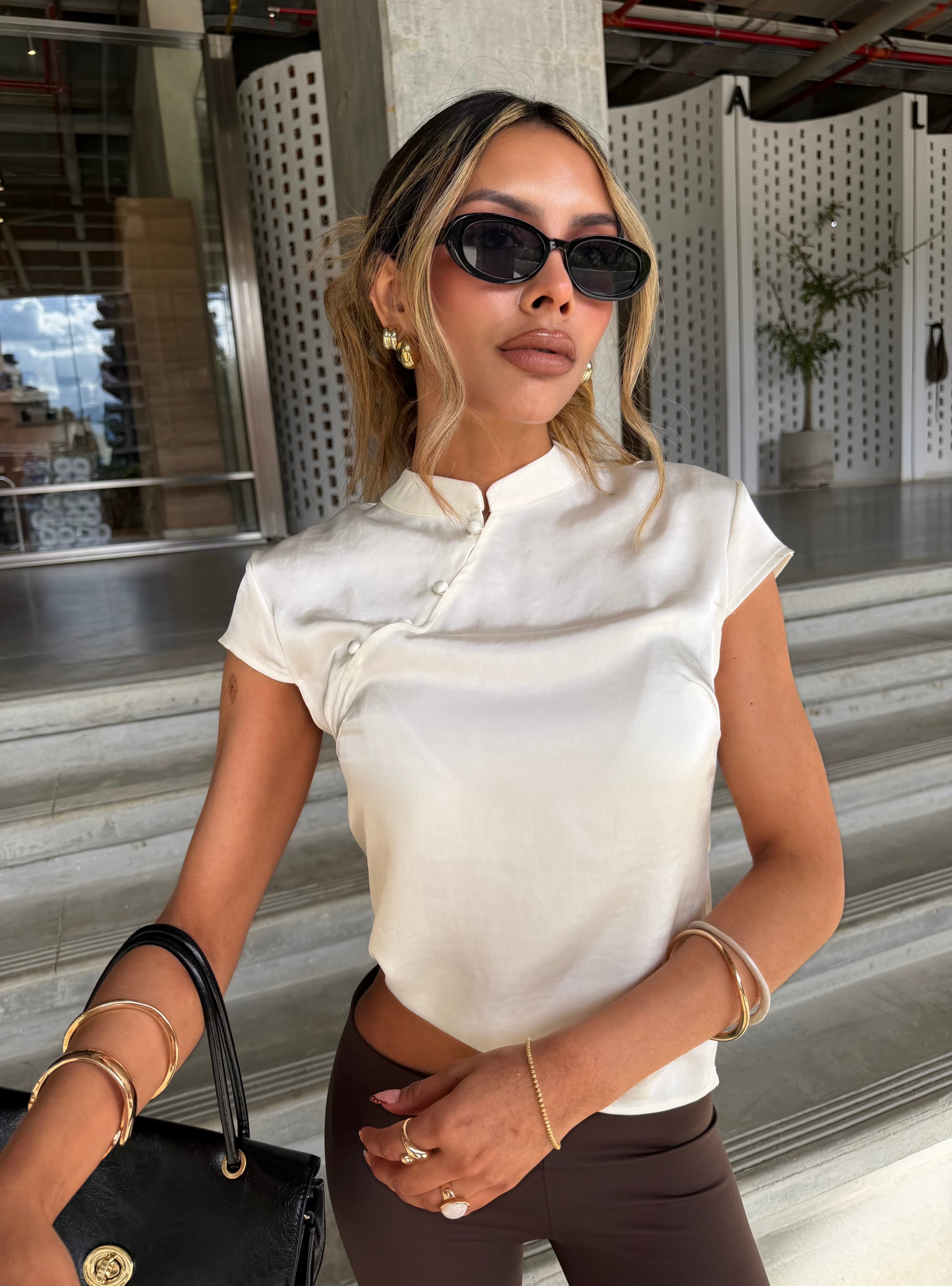 BLUSA ASIATICA BLANCA 16063