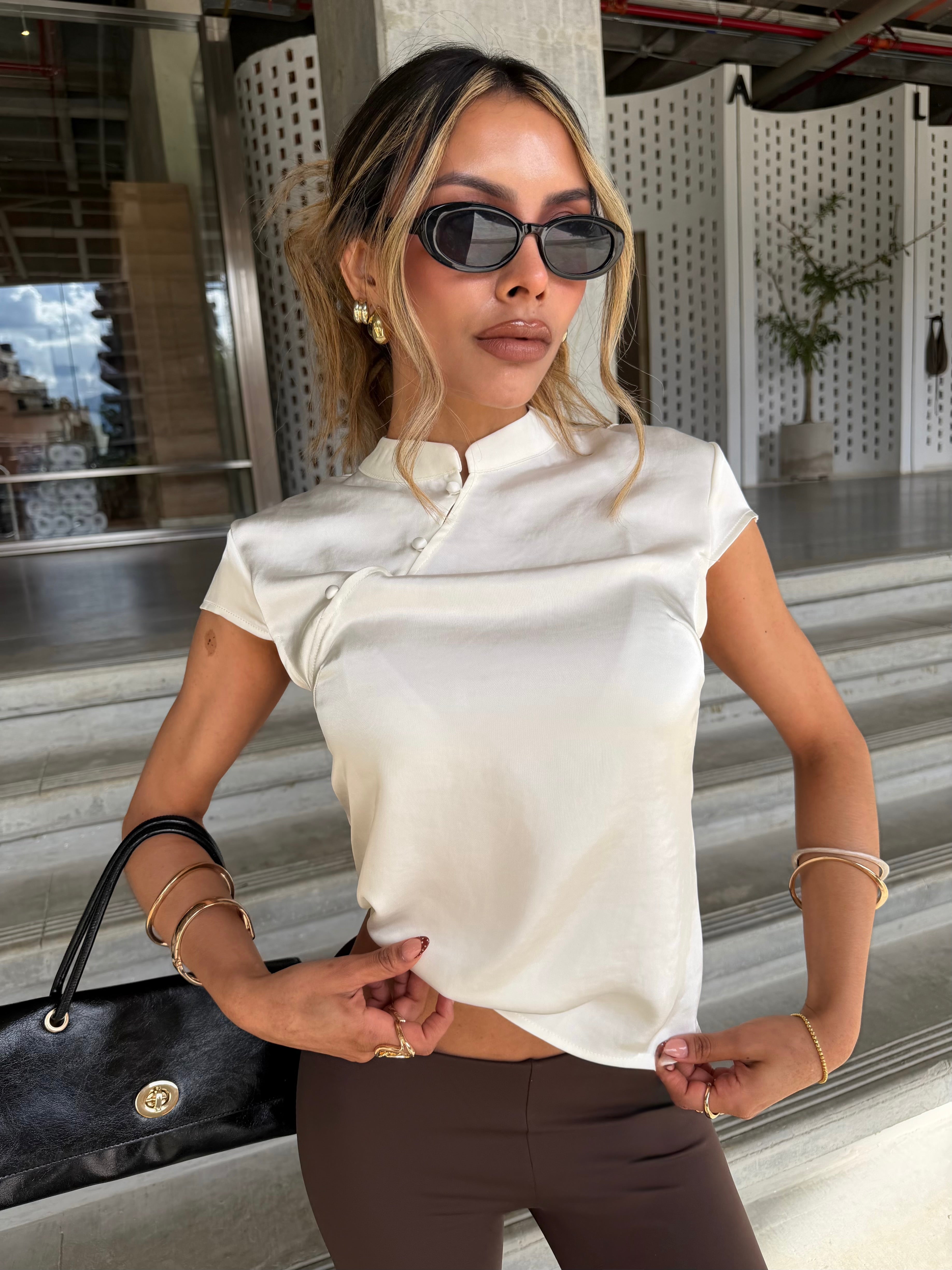 BLUSA ASIATICA BLANCA 16063
