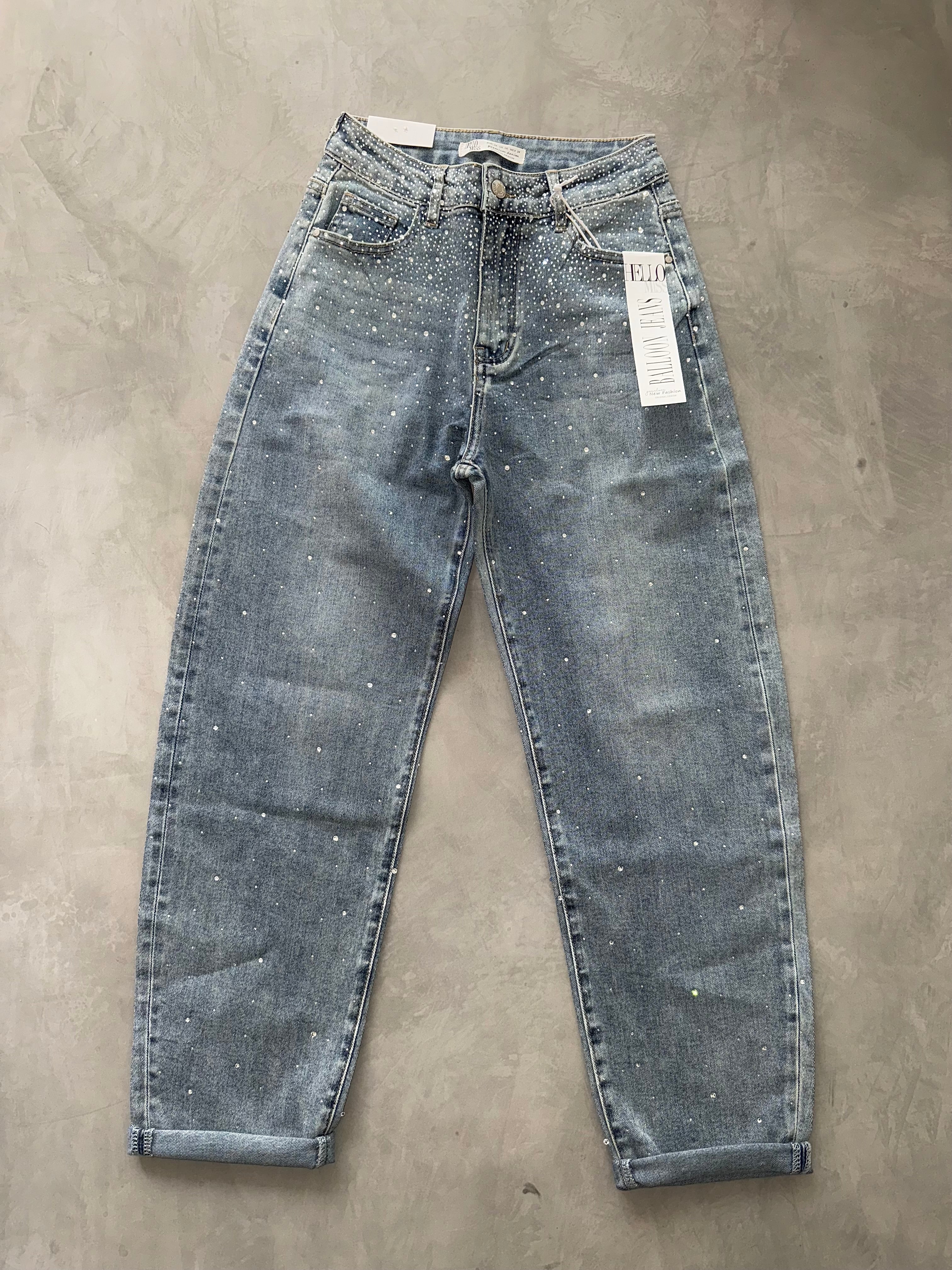 PANTALON MOM FIT HELLO 886