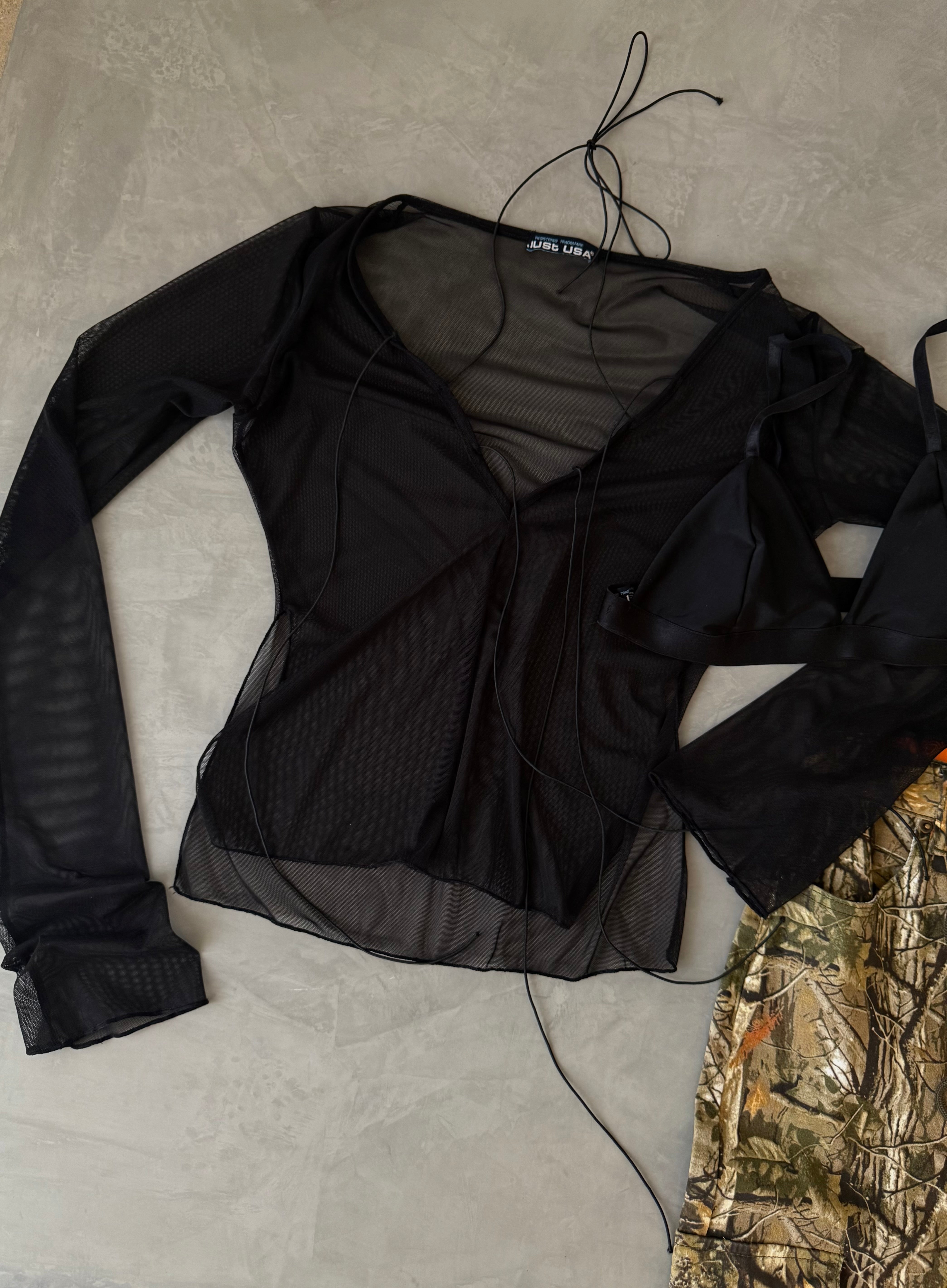 BLUSA MALLA JU TIRAS